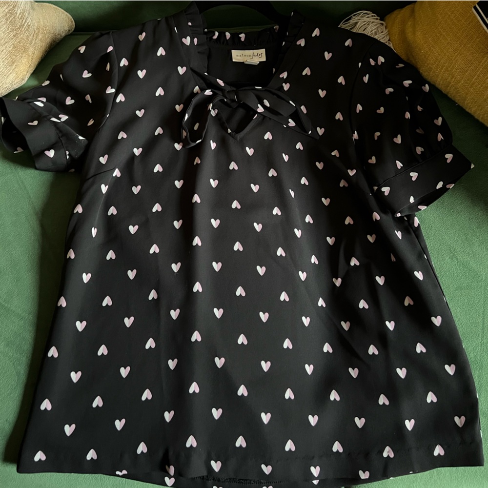 Mansion Jules  Heart blouse with front tie